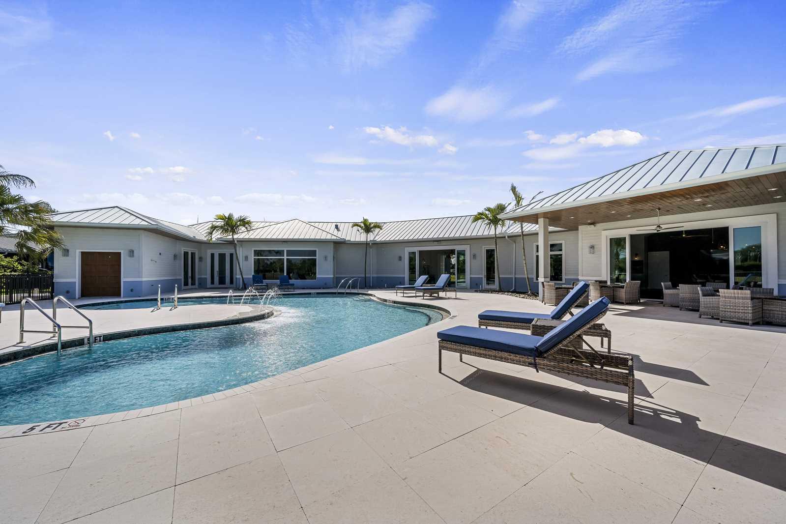 River Landings RV Resort Free to Roam